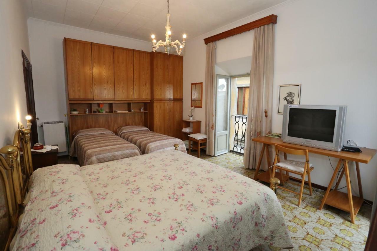 Casa Vacanze S.Angelo La Stella Orvieto Exterior foto