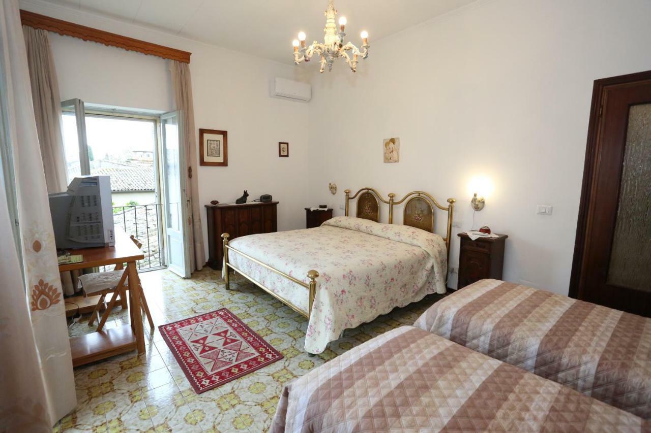 Casa Vacanze S.Angelo La Stella Orvieto Exterior foto